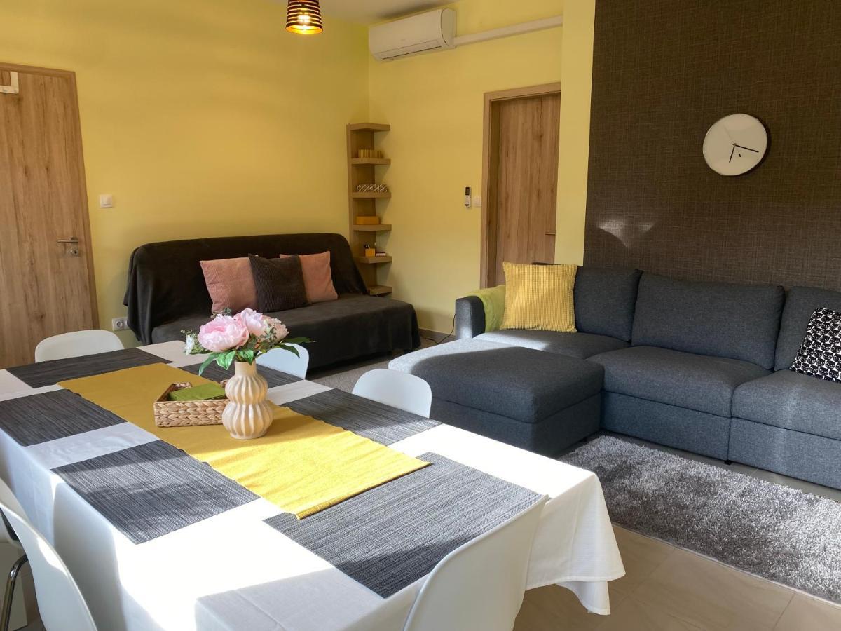 Nest1 Apartments Кестхей Екстер'єр фото