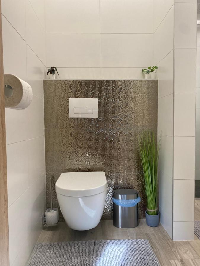 Nest1 Apartments Кестхей Екстер'єр фото