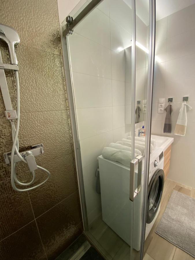 Nest1 Apartments Кестхей Екстер'єр фото